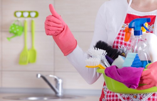 Kitchen deep cleaning for a Bloomsbury rental property